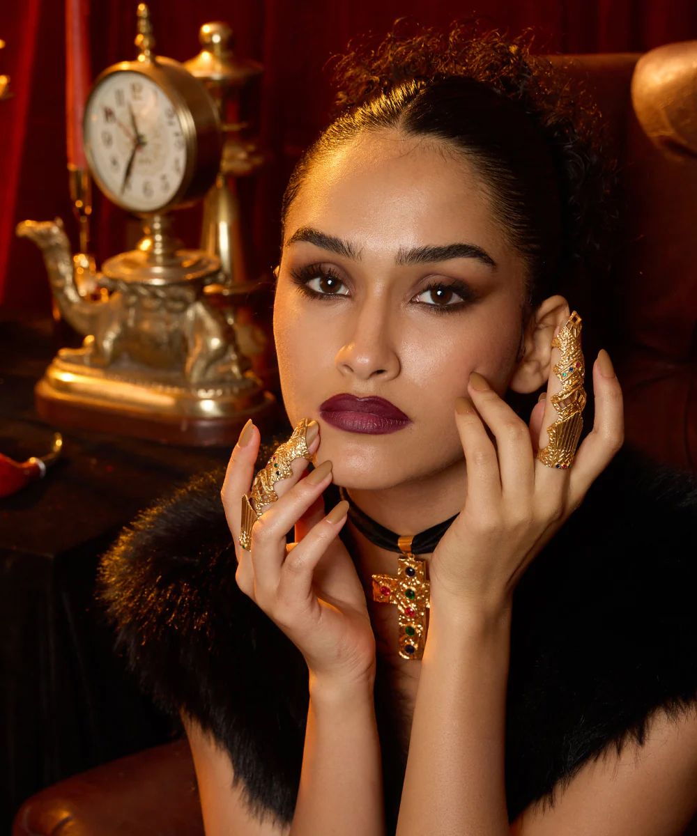 Medieval-Style Finger Ring - Image 3