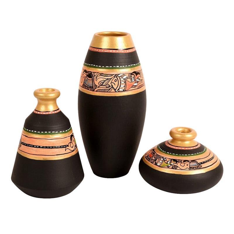Tribal Terracotta Vase: Set Of Three - Image 3