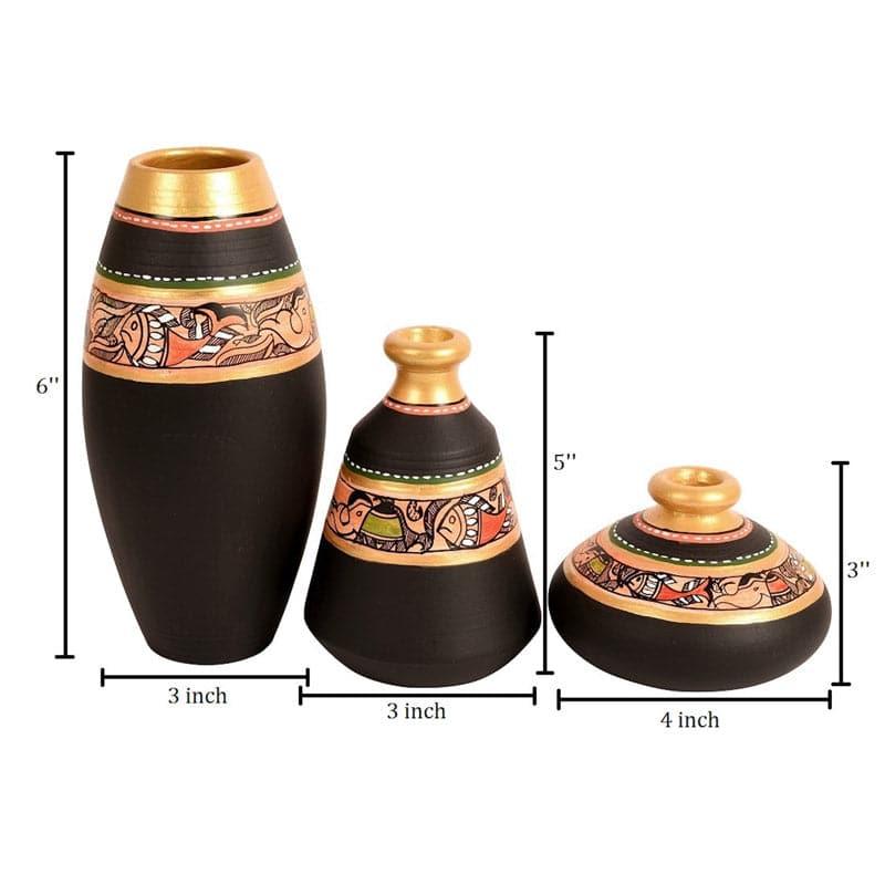 Tribal Terracotta Vase: Set Of Three - Image 4